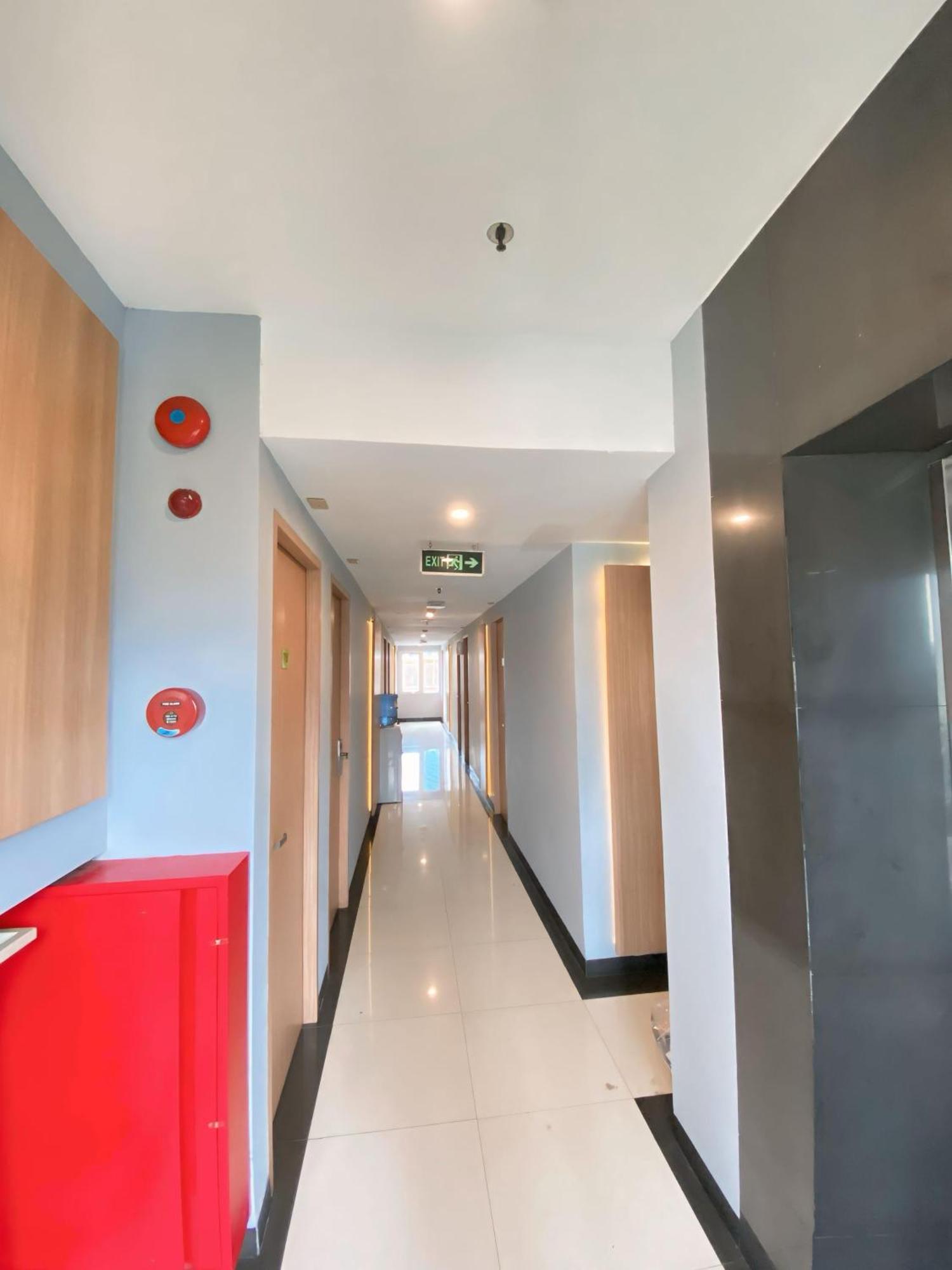 Studio One Thamrin Hotel จาการ์ตา ภายนอก รูปภาพ