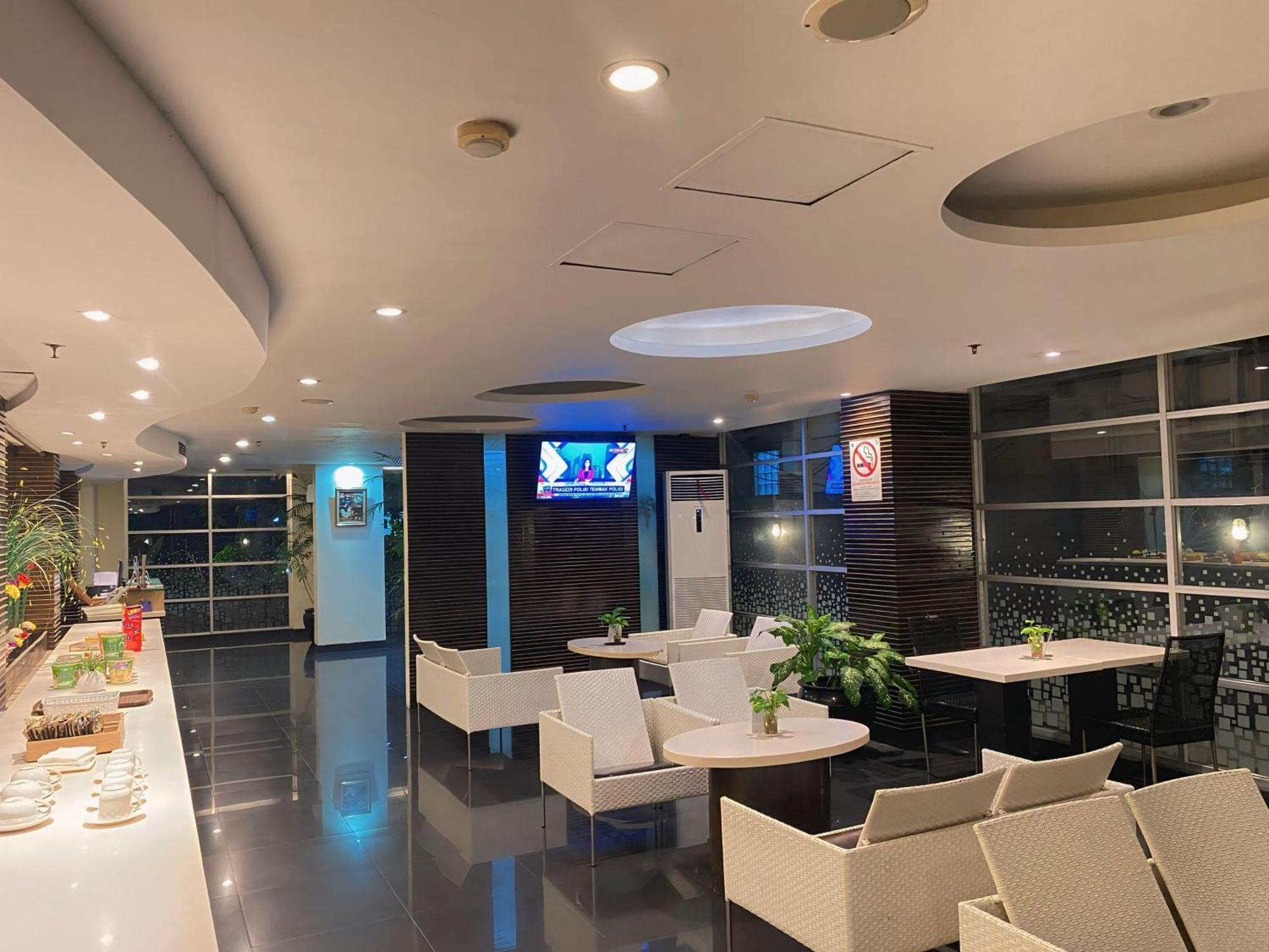 Studio One Thamrin Hotel จาการ์ตา ภายนอก รูปภาพ