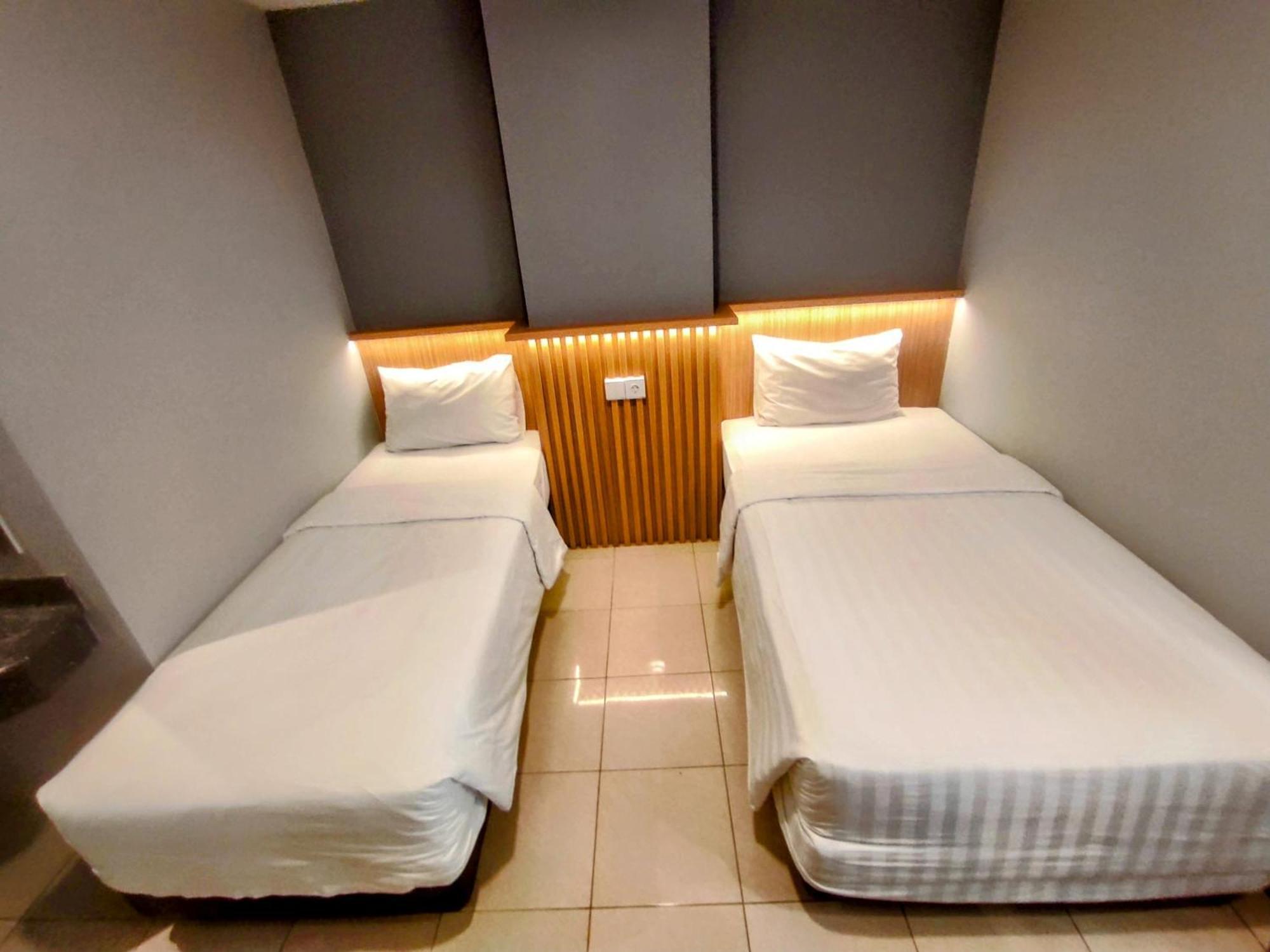 Studio One Thamrin Hotel จาการ์ตา ภายนอก รูปภาพ